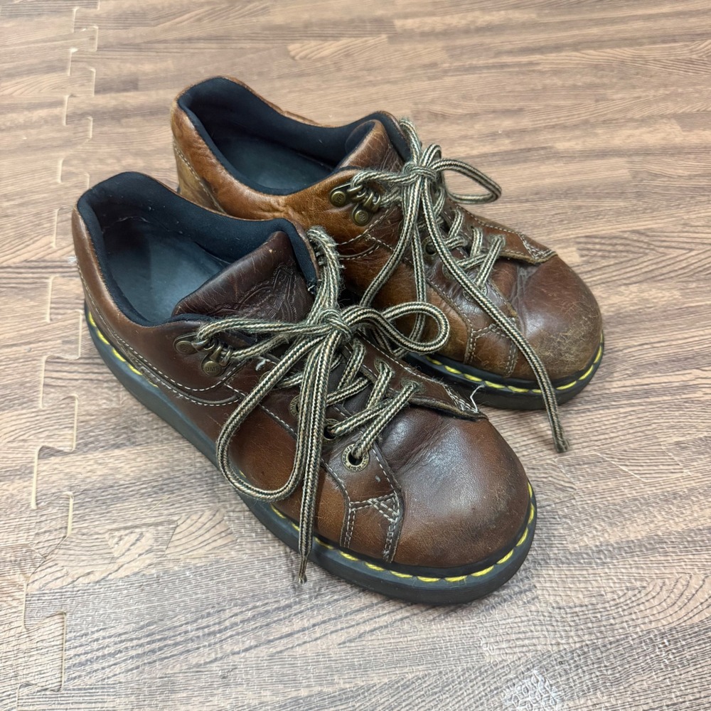 vintage Dr. Martens 9861